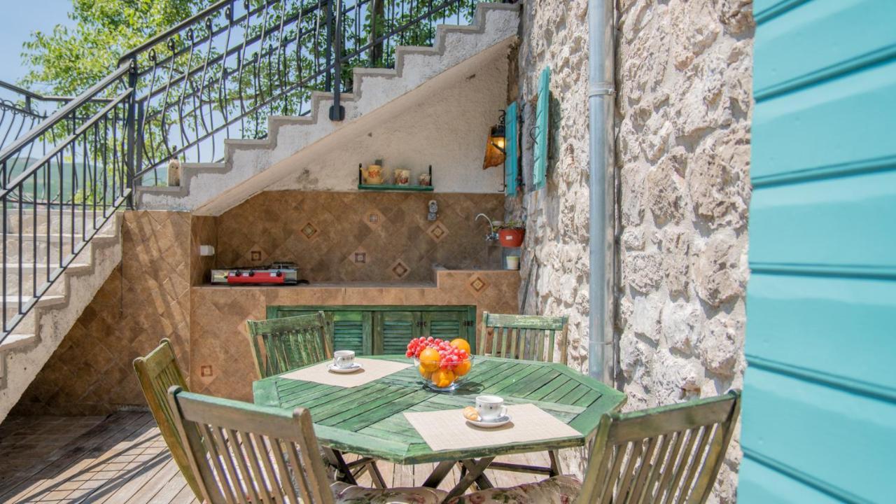 Villa Toscana With A Pool Тиват Екстер'єр фото